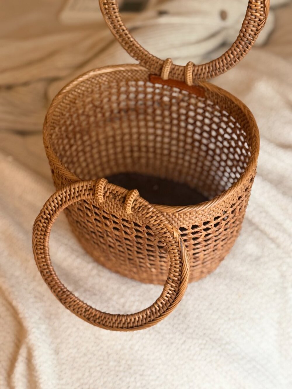 Street Level Woven Rattan Basket Bag | Round Handles - Picture 4 of 5